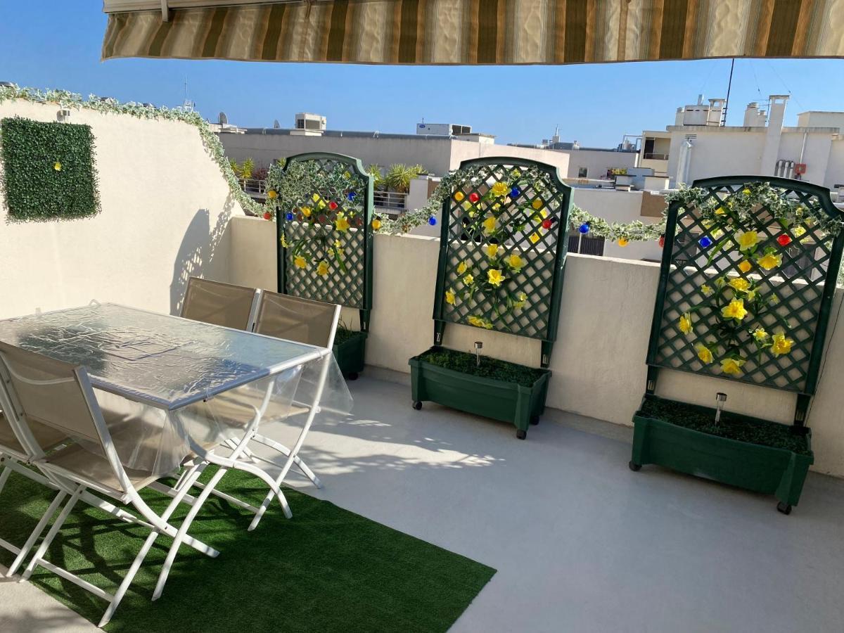 Nid Douillet Sur La Cote D'Azur Appartement Antibes Buitenkant foto